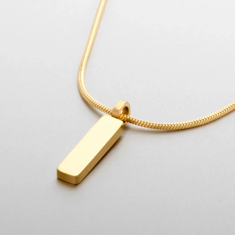 eManco Square Pendant Necklace Simple fashion new  White Gold Stainless steel Collarbone chain does not lose color Wholesale